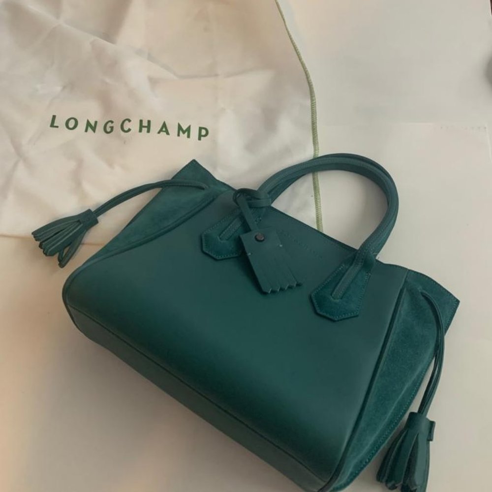 Longchamp Penelope Style Leather Bag